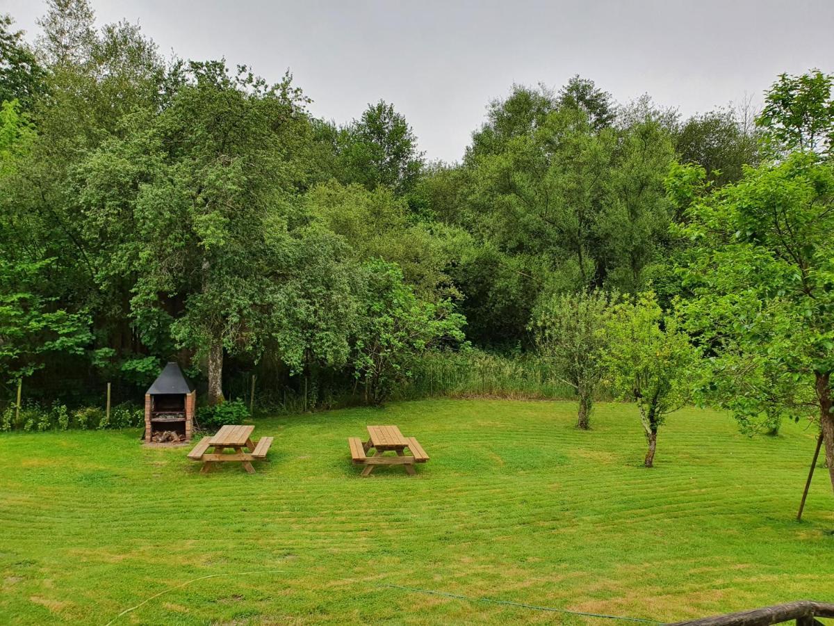 Alojamiento Con Jardin Y Barbacoa Onís Exteriér fotografie